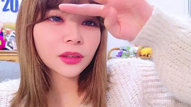 Megu Melon online show from 12.18.24