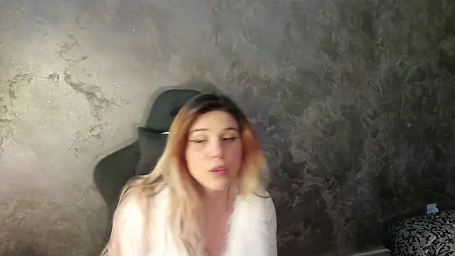 LeylaRosse online show from 03.19.25