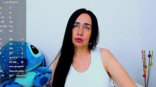 Snapshot of HorniestMilf chatting on 05.04.26 HorniestMilf online show from 05.04.26