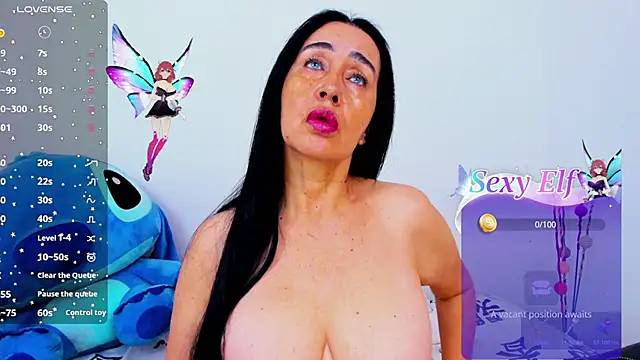 Snapshot of HorniestMilf chatting on 05.08.26 HorniestMilf online show from 05.08.26