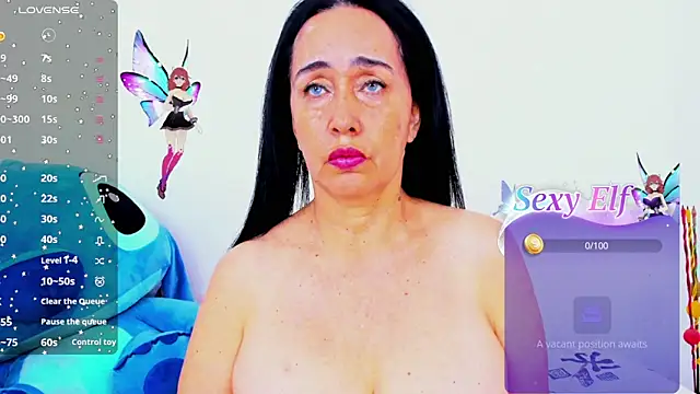 Snapshot of HorniestMilf chatting on 05.14.26 HorniestMilf online show from 05.14.26