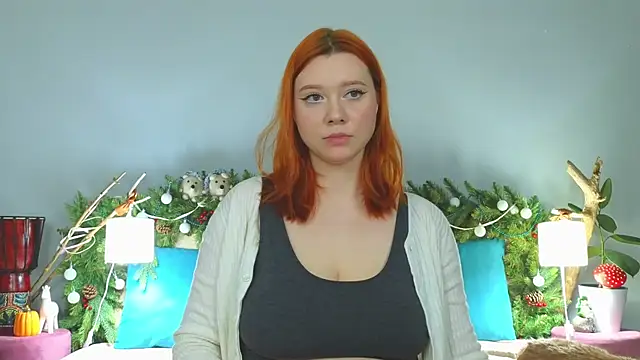 Snapshot of MileyMiller chatting on 12.06.24 MileyMiller online show from 12.06.24