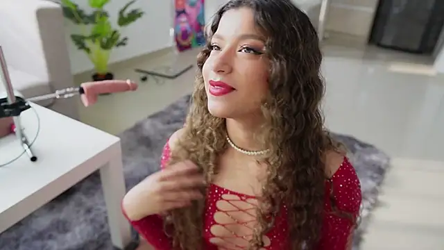 Melina-Smith online show from 02.04.25