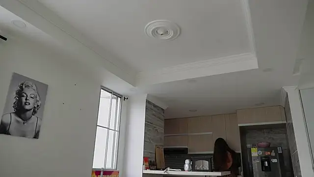 Melina-Smith online show from 02.06.25