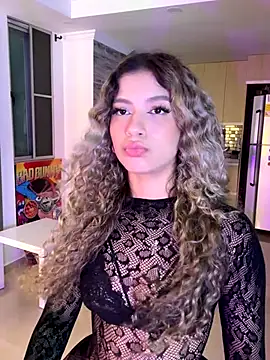 Melina-Smith online show from 11.24.25