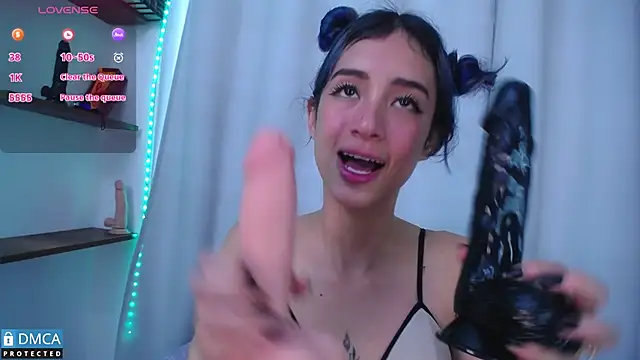 BellaOdisea online show from 03.18.25