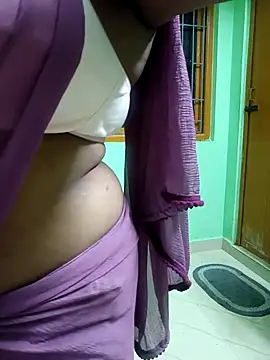 Snapshot of tamil_monasexy chatting on 12.04.25 tamil monasexy online show from 12.04.25