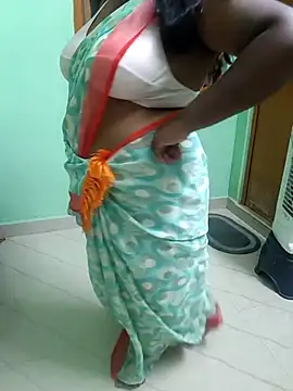 Snapshot of tamil_monasexy chatting on 03.23.26 tamil monasexy online show from 03.23.26