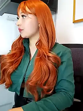 Eyleen 24 online show from 01.23.25