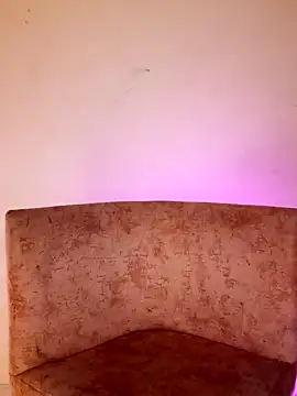 Eyleen 24 online show from 02.04.25