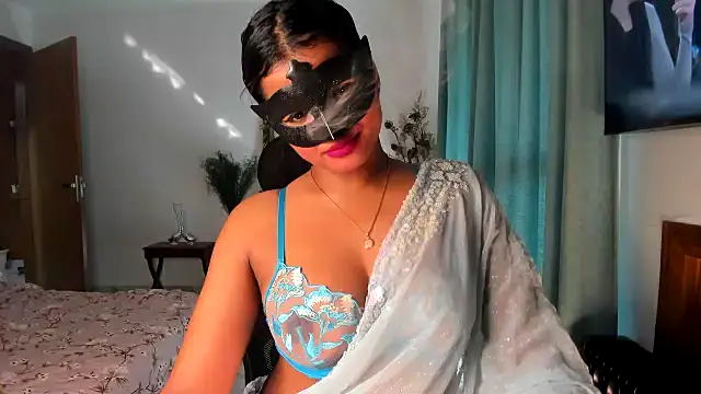 Bad Girl Kayra69 online show from 02.15.25