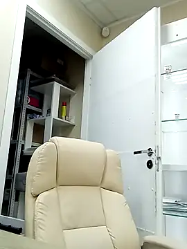 FantasyMichelle online show from 01.12.25