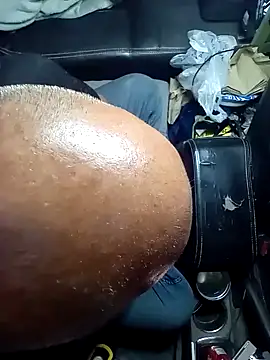 Snapshot of Stickybros2u chatting on 02.28.25 Stickybros2u online show from 02.28.25