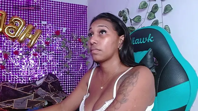 Kristel lee online show from 10.28.25