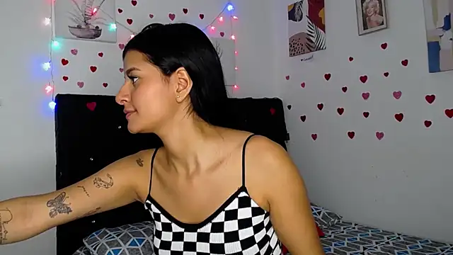 floweer  online show from 02.25.25