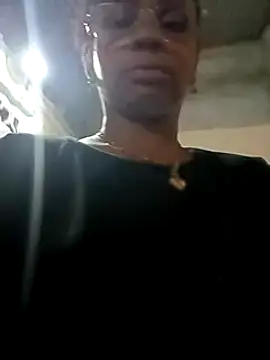 Melanie candy  online show from 02.14.25