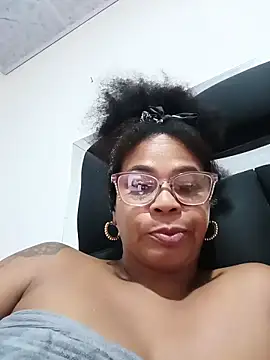 Melanie candy  online show from 04.05.26