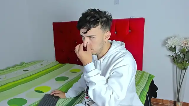 big-dicktop23 online show from 02.18.25