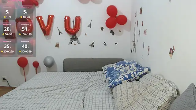 Snapshot of hotmilf4uxxx chatting on 06.15.26 hotmilf4uxxx online show from 06.15.26