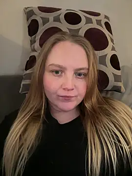 PhatAssBlond online show from 02.19.25