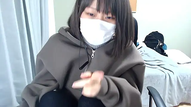 izumi  123 online show from 12.10.24