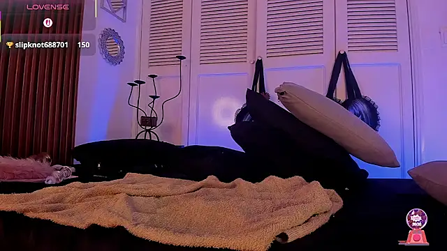 Emiilycollins online show from 02.15.26