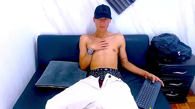 james bronow online show from 01.08.26