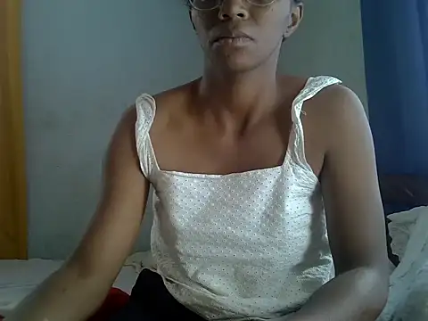 ElianeHot online show from 07.05.26