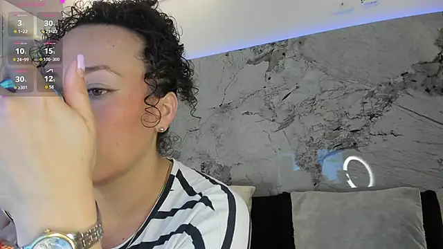 LIZ HOLMES online show from 11.29.25