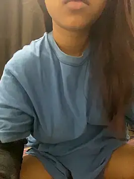 Mia 656 online show from 11.12.25