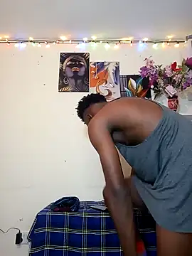 Snapshot of Moteroxz chatting on 12.05.24 Moteroxz online show from 12.05.24