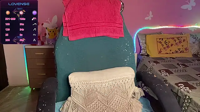 Kanika 9  online show from 04.27.26