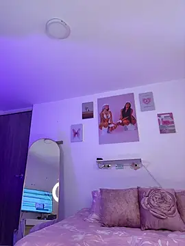 pretty pettite online show from 04.01.26