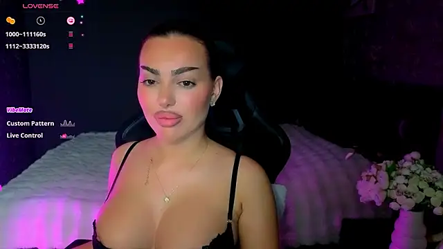 babyleilaa online show from 02.15.26