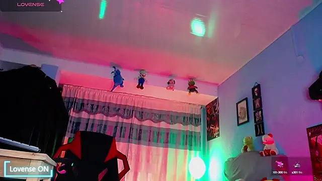 Snapshot of mexican_cum chatting on 10.10.25 mexican cum online show from 10.10.25