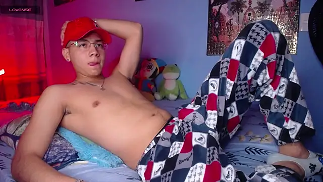 Snapshot of mexican_cum chatting on 07.19.26 mexican cum online show from 07.19.26