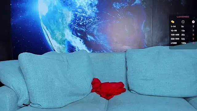 delessandro world online show from 02.15.25