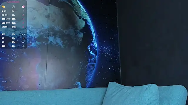 Snapshot of delessandro_world chatting on 01.08.26 delessandro world online show from 01.08.26