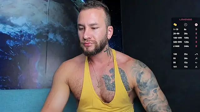 Snapshot of delessandro_world chatting on 04.14.26 delessandro world online show from 04.14.26