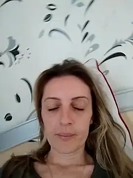 SophyGirl online show from 03.18.26