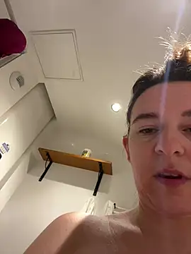 lyajoliee online show from 02.23.26