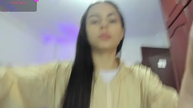 Aleejaa   online show from 03.04.25