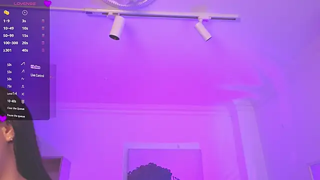 Aleejaa   online show from 11.26.25