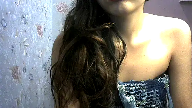 Snapshot of binisa_45 chatting on 12.19.24 binisa 45 online show from 12.19.24