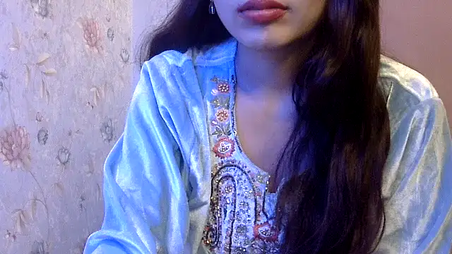 Snapshot of binisa_45 chatting on 12.19.24 binisa 45 online show from 12.19.24