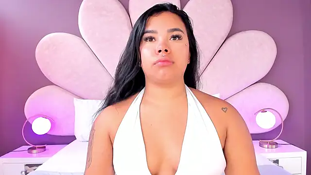 MarianaGarciaa   online show from 11.08.25