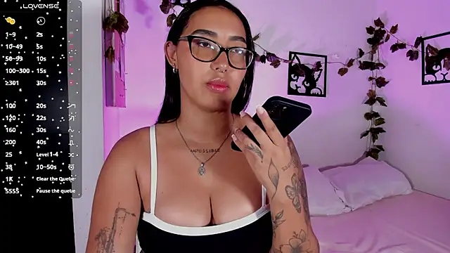 melanieecox online show from 01.10.26