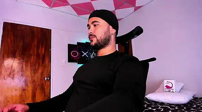 Sebas-hott online show from 12.24.24