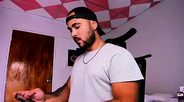 Sebas-hott online show from 01.17.25