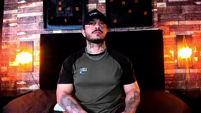 Van Velckan online show from 12.14.24